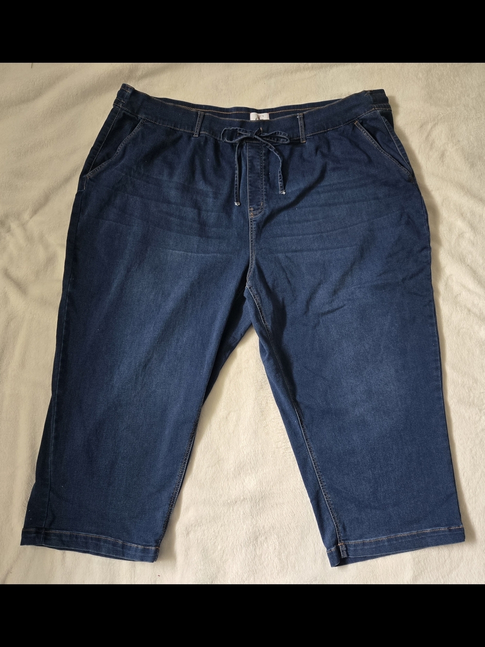 d. jeans Indigo Denim Waistband with Contrast Stitching